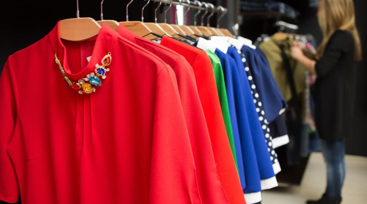 Which Colour to Wear on Which Day